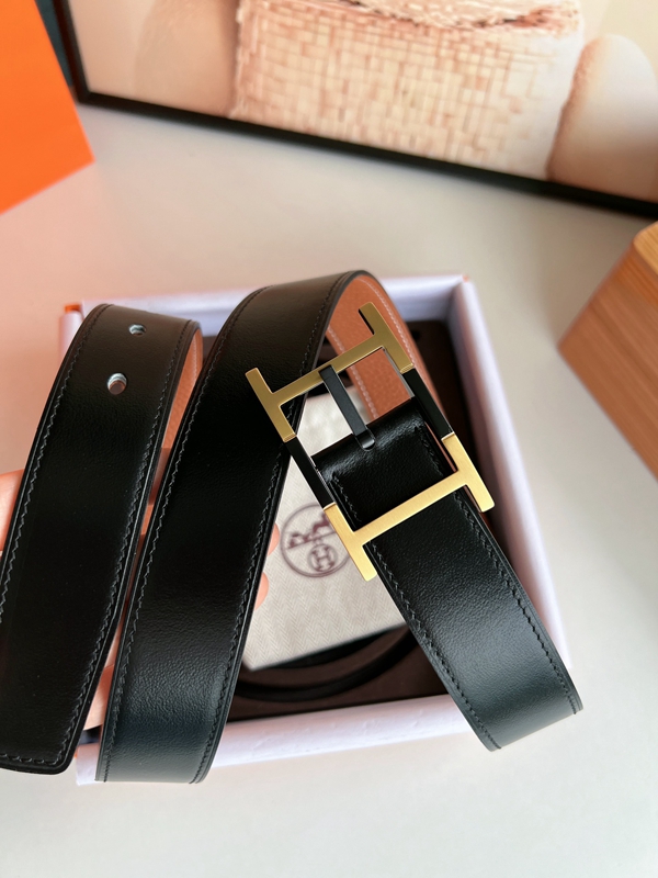 エルメスベルト素材ディテール